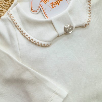 Conj. Body Manga Longa Gola Bordada e Calça em Plush Lacinhos - Off White e Caramelo